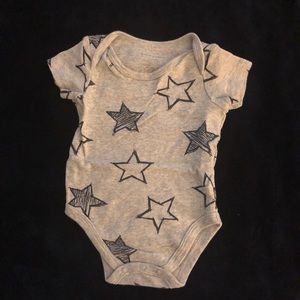 Baby bodysuits